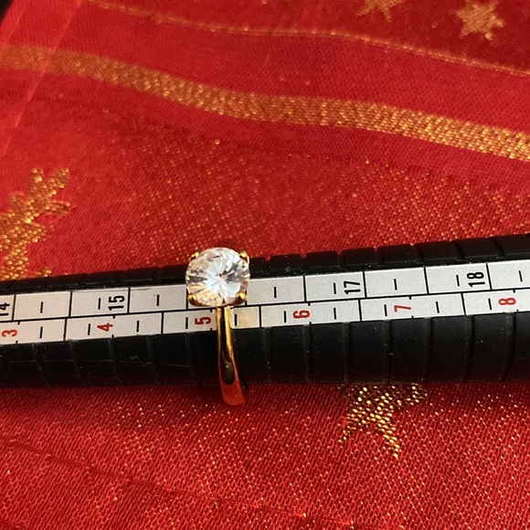 Vintage 925 Sterling Silver Cubic Zirconia ring - Picture 7 of 7